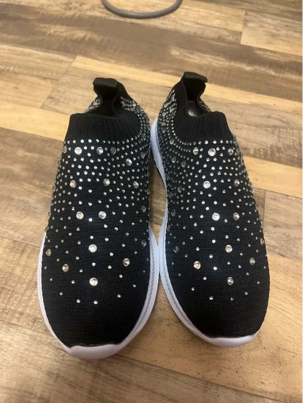Women’s slip on comfortable rhinestone shoes